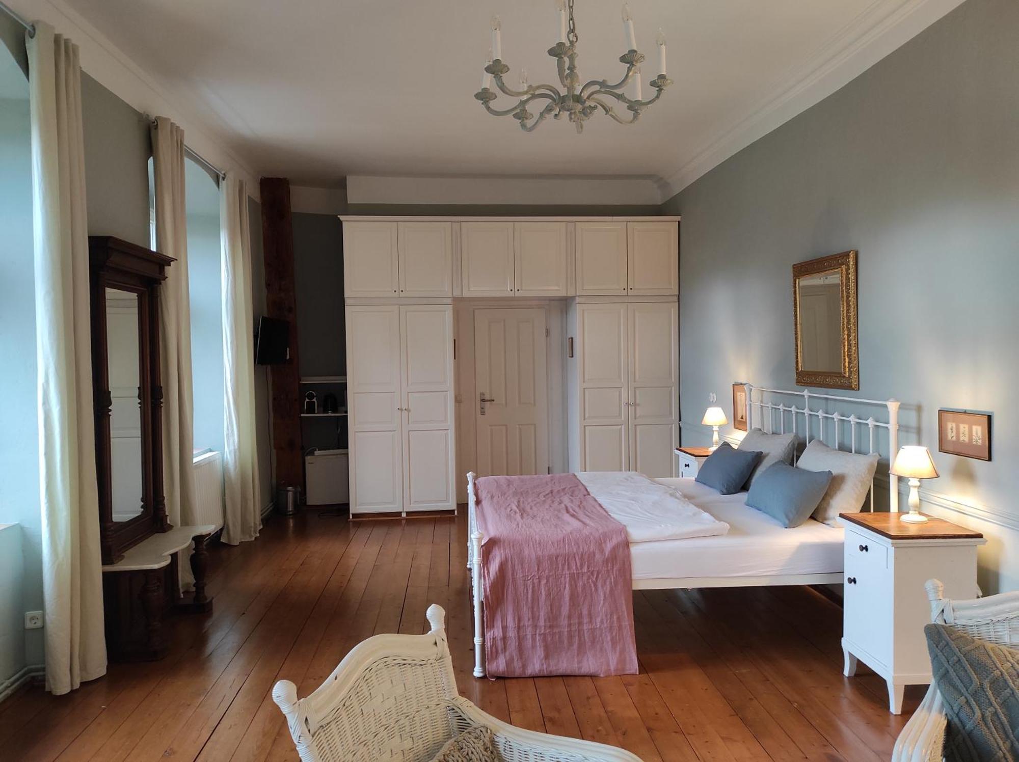 Gartenzimmer Im Schloss Neuhausen Neuhausen  ภายนอก รูปภาพ